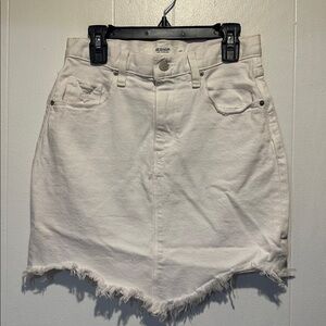 Hudson‎ white Jean mini skirt size 24